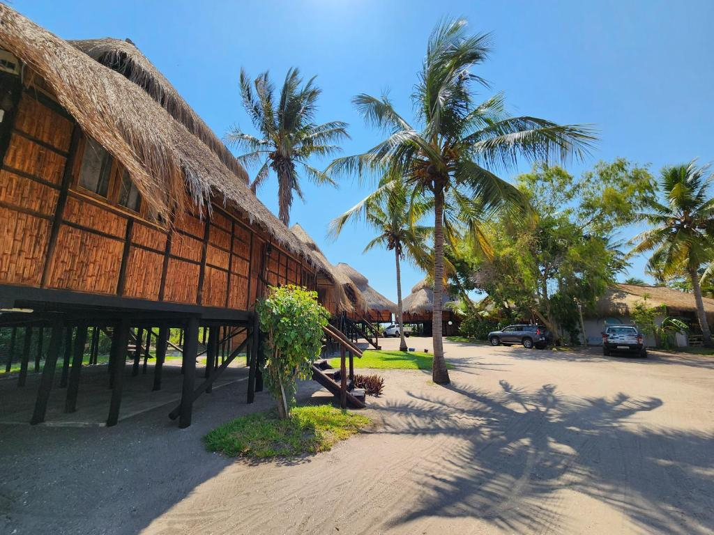 Ocean Pearl Beach Lodge