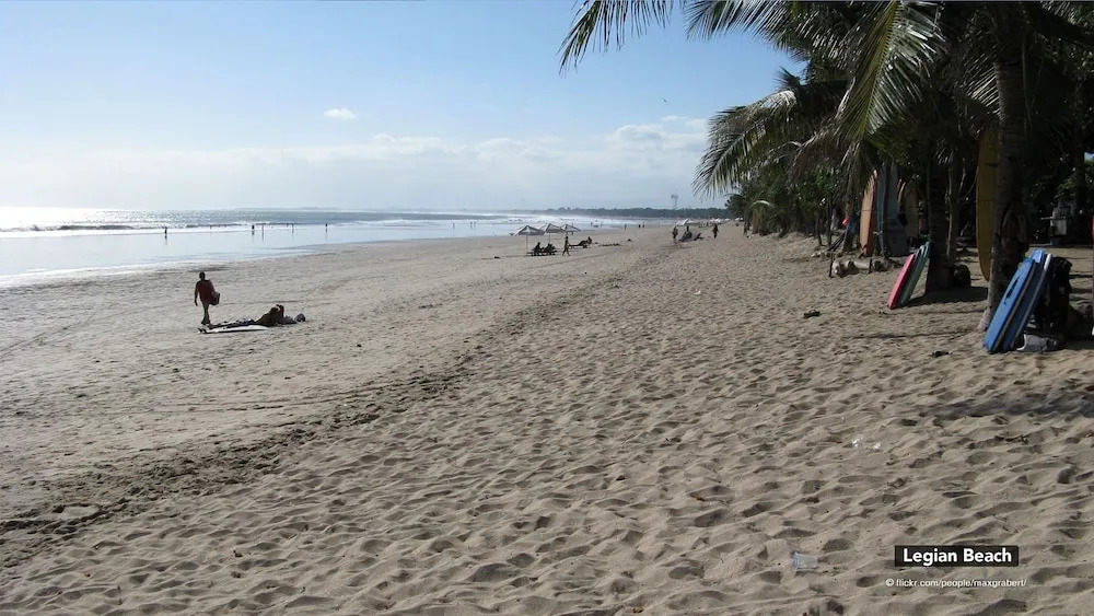 ZEN Rooms Kuta Sunset Road 2