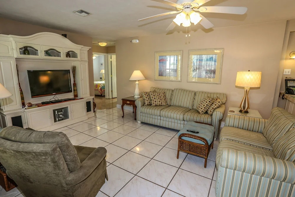 4870 Coquina Road