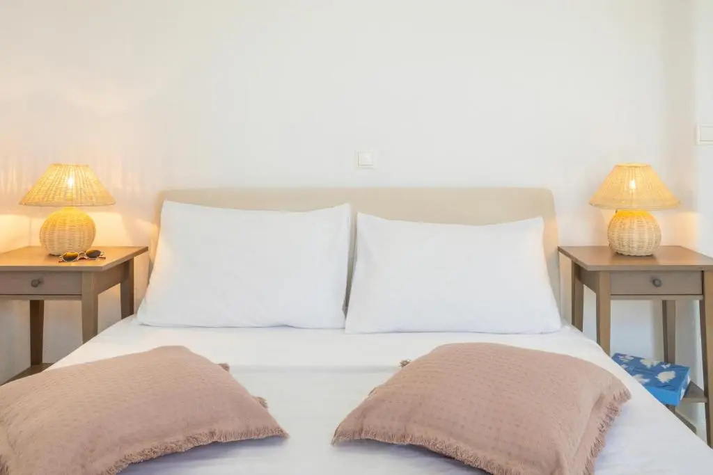 Ampelas - 3BR Cycladic House - White Heaven Apt4