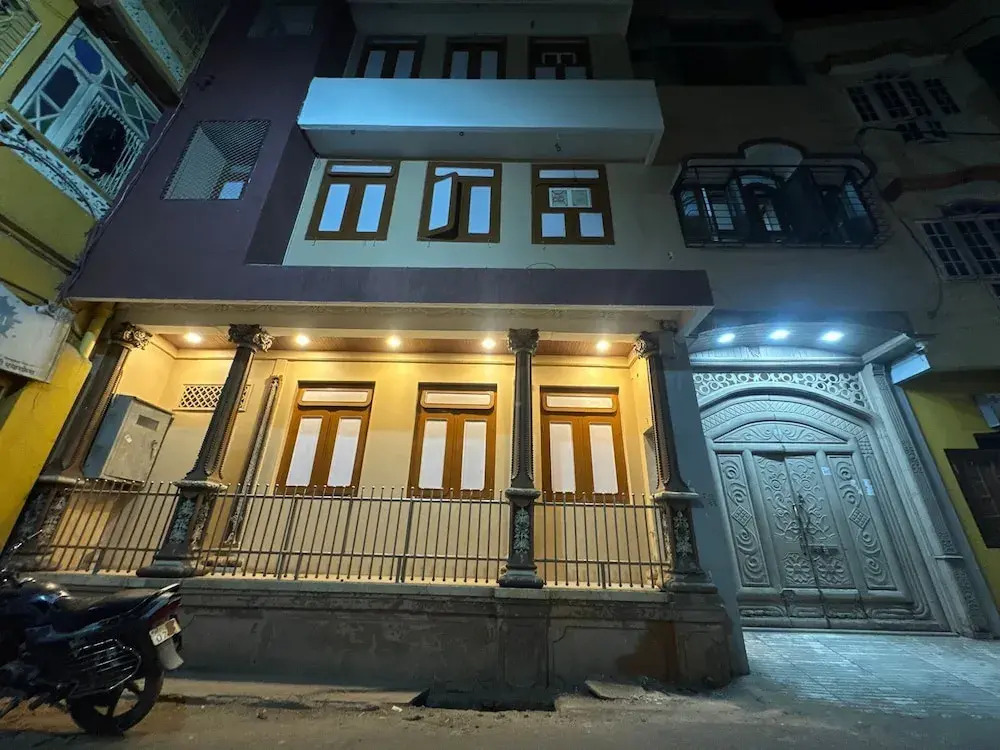 Millionaire Homestay