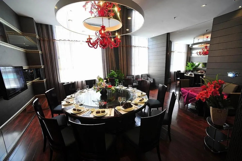 Mayford Hotel