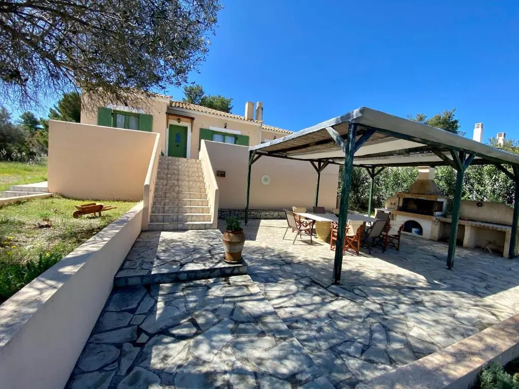 Casa Malena-Cozy 3 bedroom Villa with BBQ&Patio in huge estate!