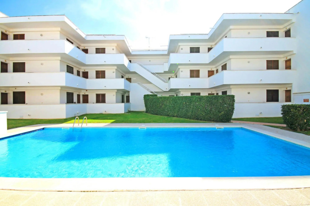 Nerea in L'Escala with 2 bedrooms and 1 bathrooms