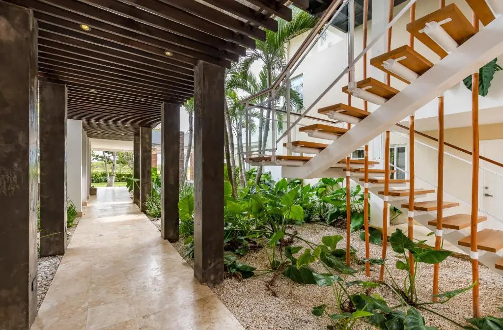 Unbelievable Villa with Pool - Perfect Family Vacay