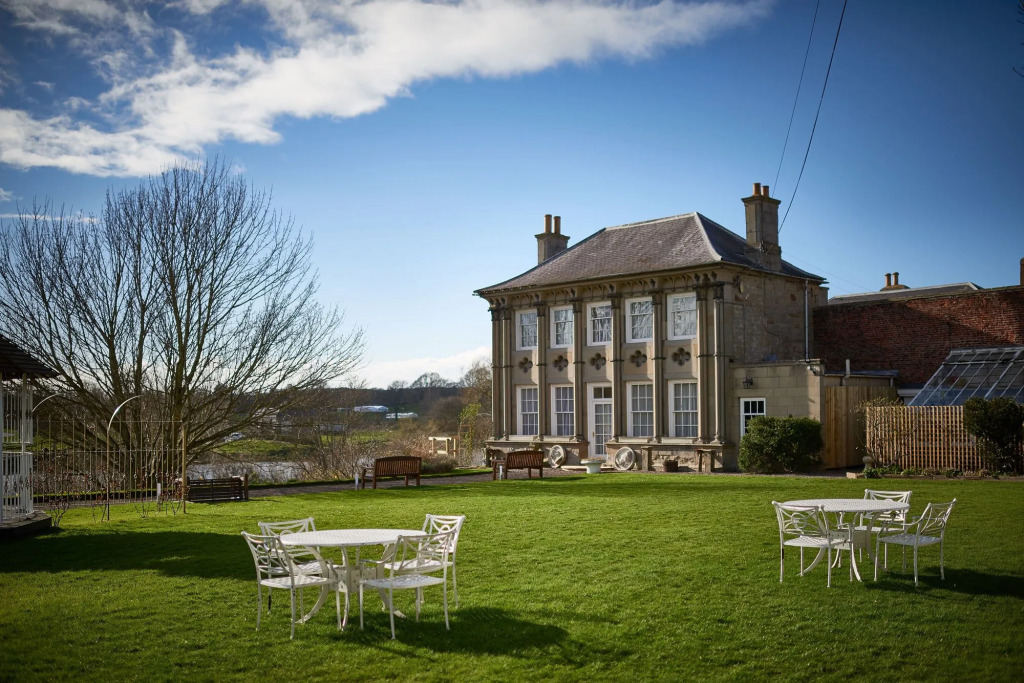Ednam House Hotel