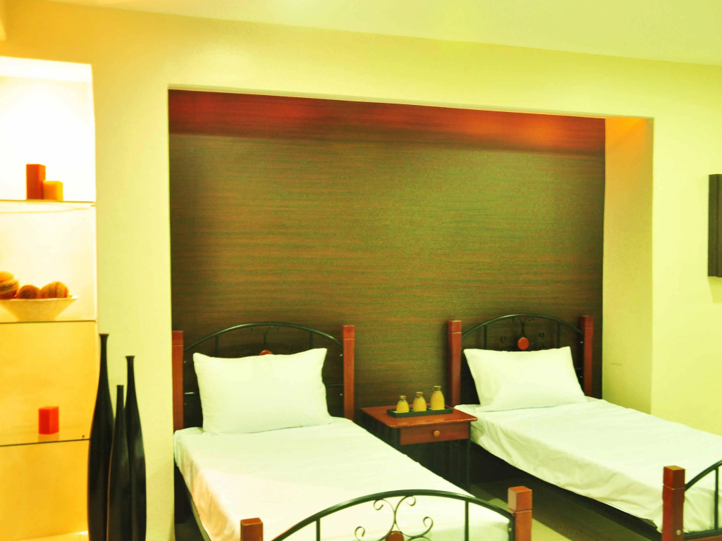 The Fort Budget Hotel- Bonifacio Global City
