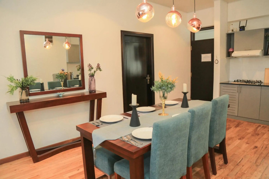 The Edge Luxury Apartment