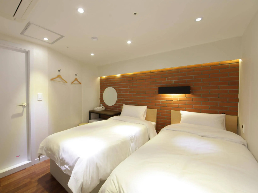 Myeongdong Ecohouse