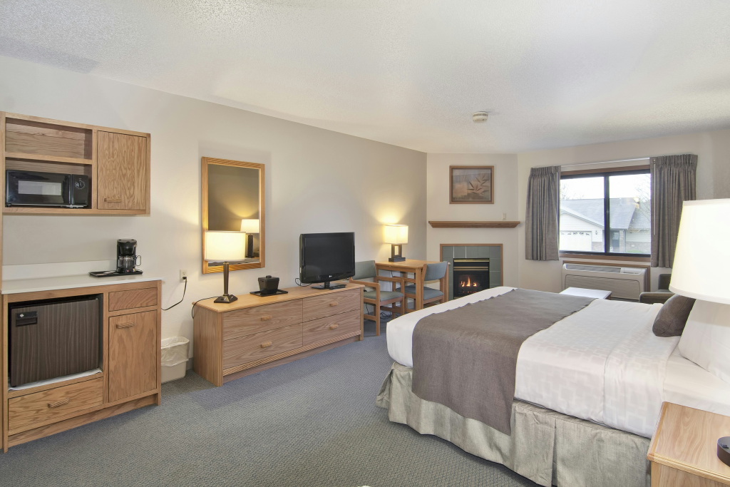 Boarders Inn & Suites by Cobblestone Hotels - Faribault
