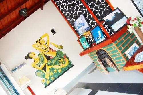 Ella Village House