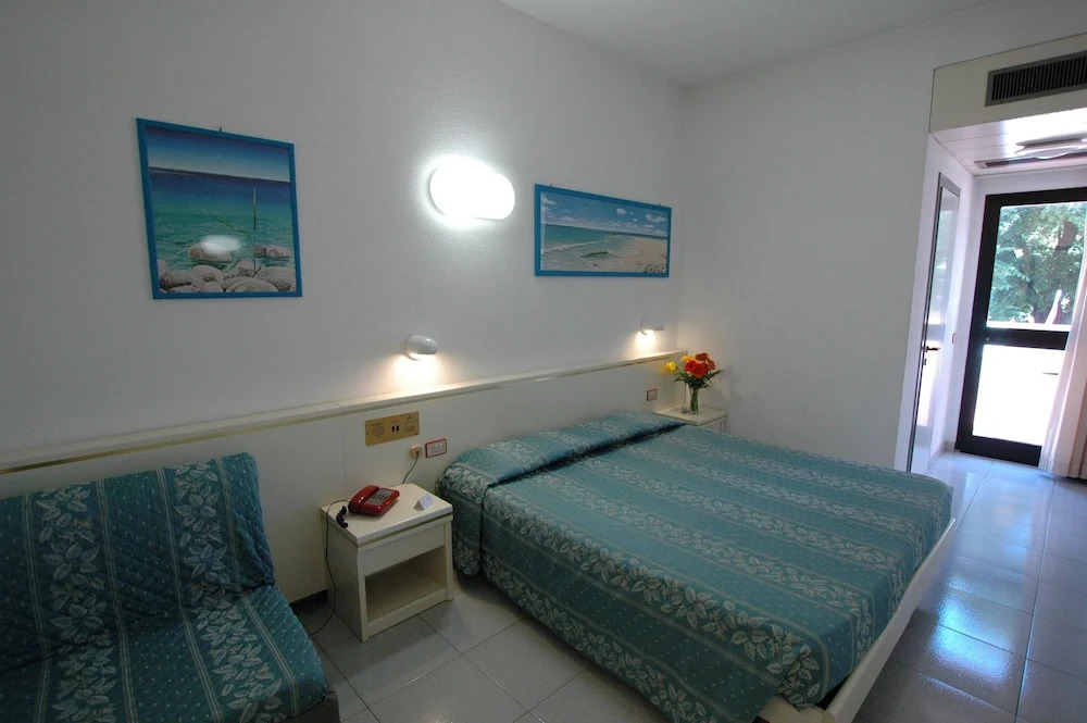 Hotel Crystal