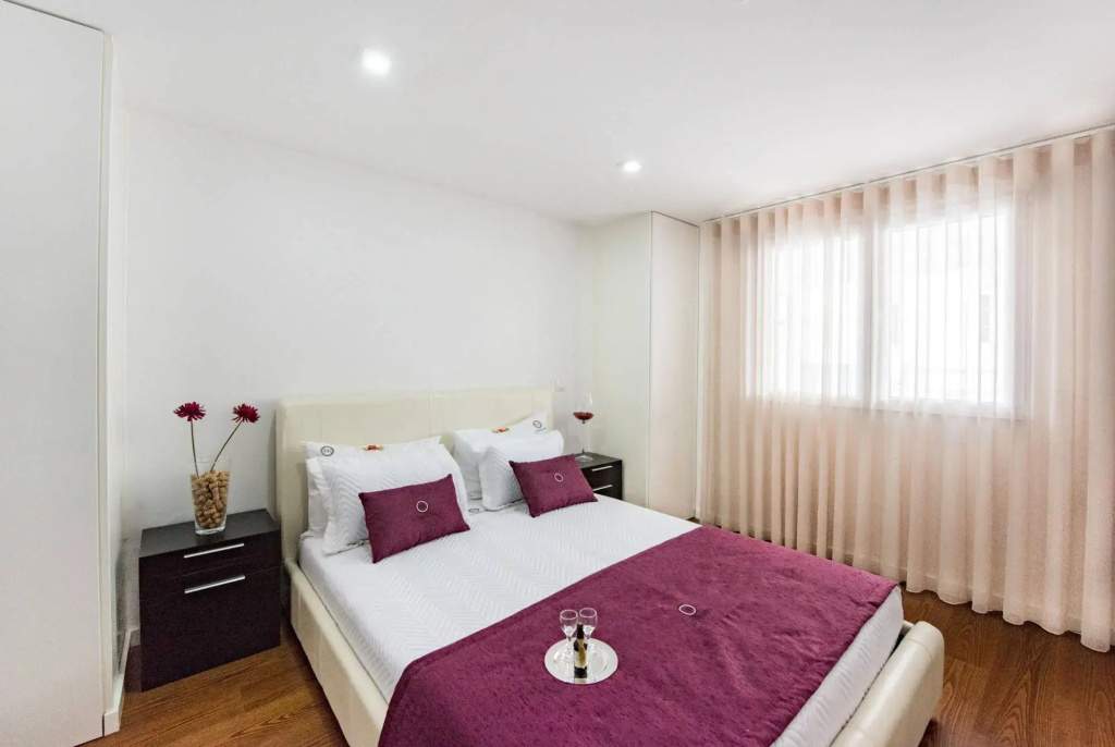 Lounge Inn Guest House