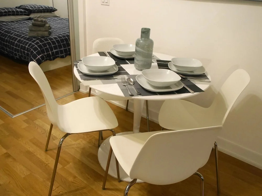 Attractive 2BR Condo with Balcony