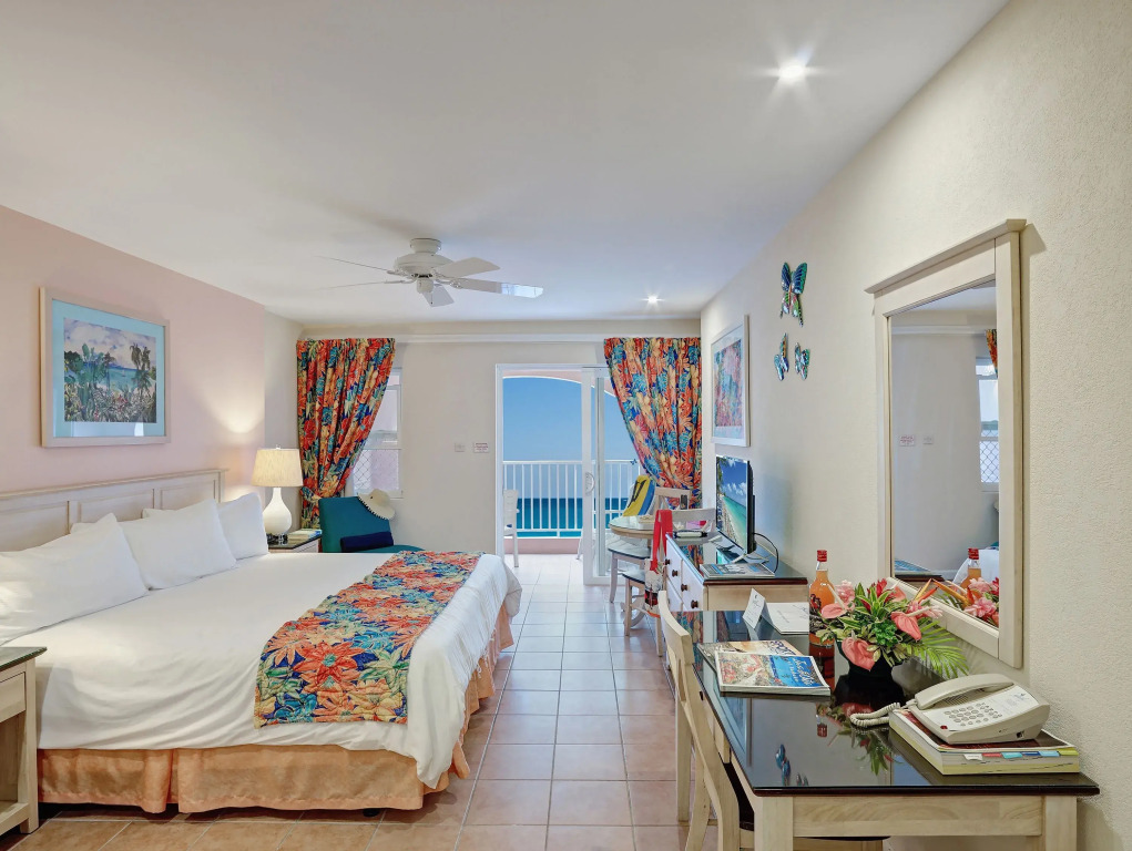 Butterfly Beach Hotel