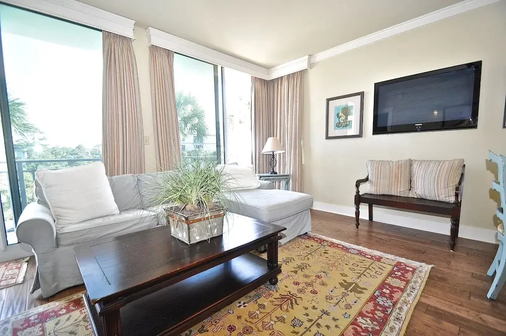 Six Palms 2B 2 Bedroom Condo By Coastal Dreamin