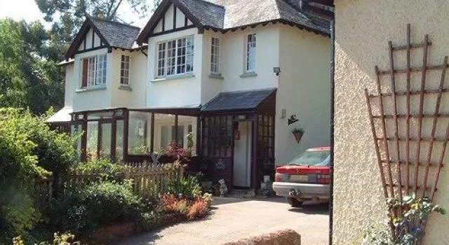 Burnells Gardens - B&B