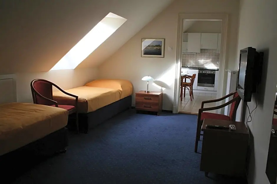 Főnix Hotel
