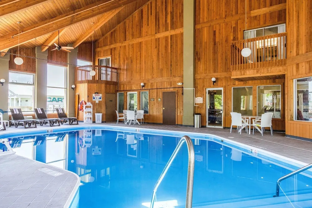 All American Inn & Suites Norwalk
