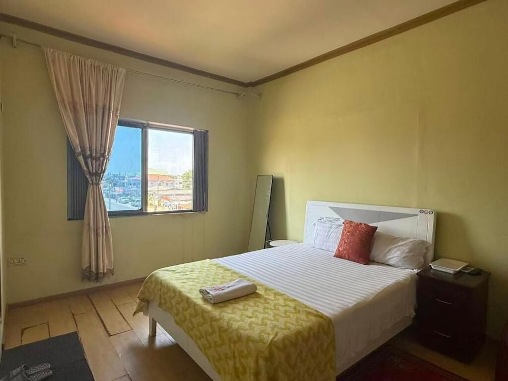 Huayun Primier Hotel