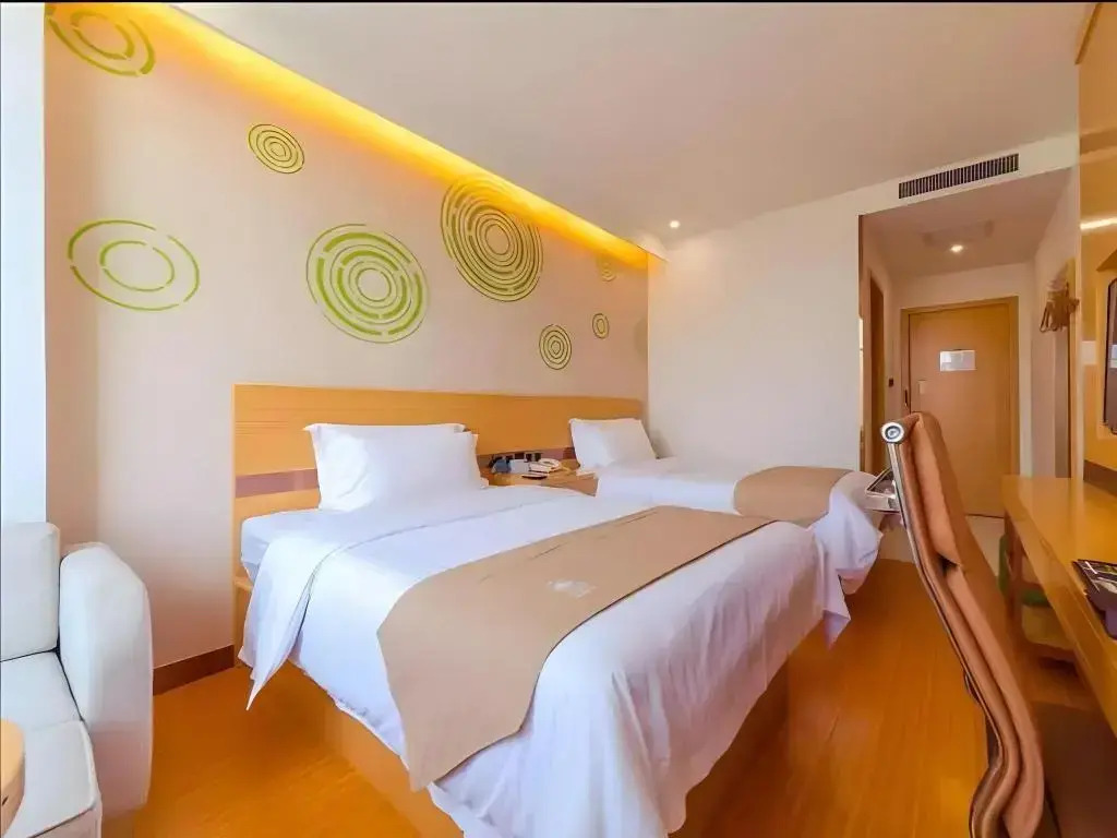 GreenTree Inn Tangshan Lubei District Aegean Sea