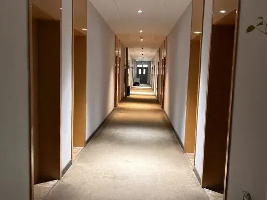 Yijia 365 Hotel Chain (Shijiazhuang Provincial Museum Yuhua Road Branch)