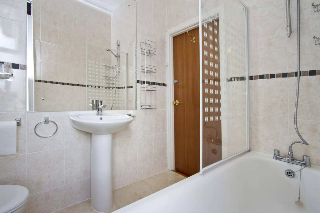 Ashurst Lodge Hotel