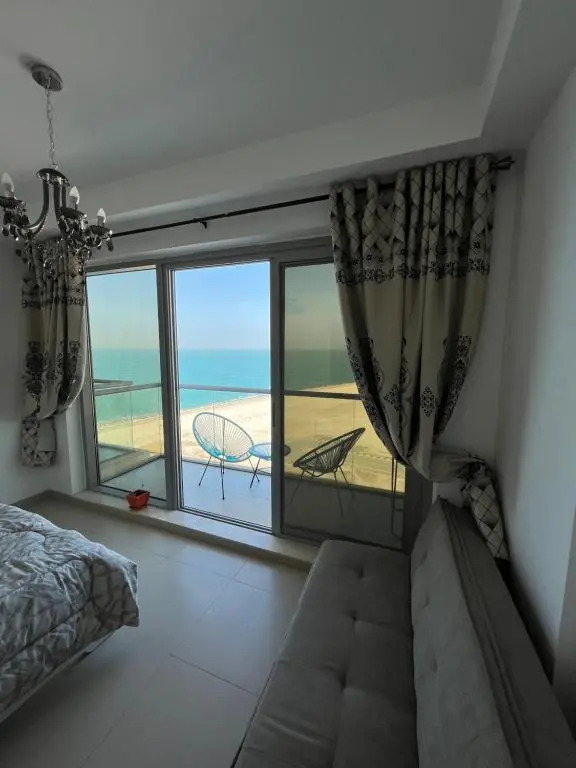 Beautiful Studio Apartment In Al Marjan Island