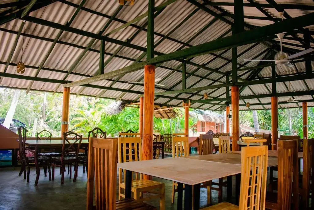 Sarada Beach Resort Yala