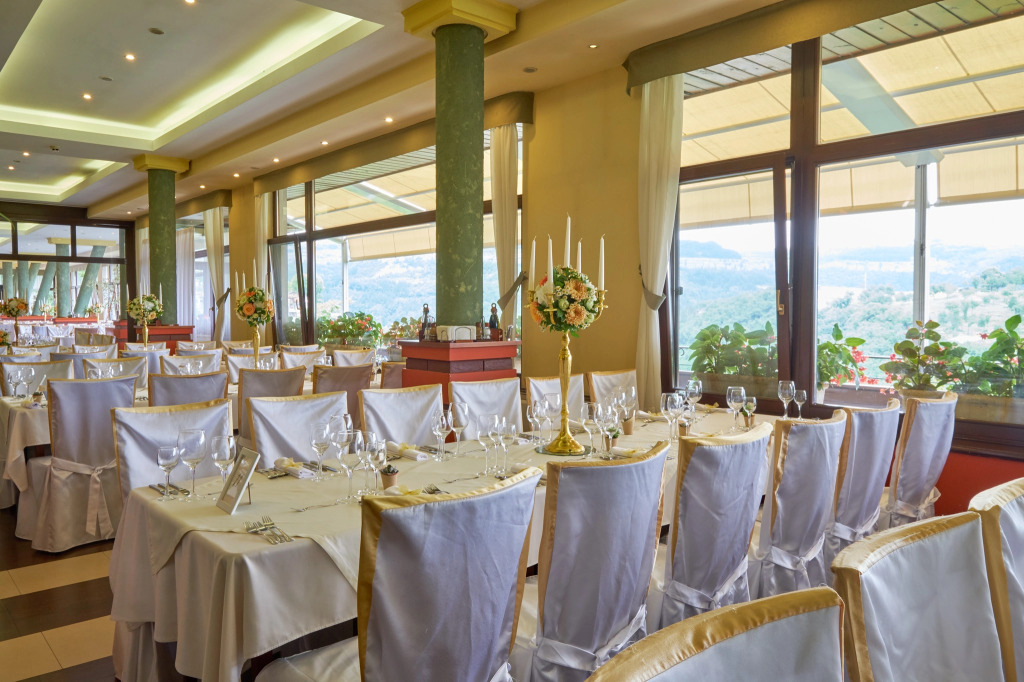 Yantra Grand Hotel