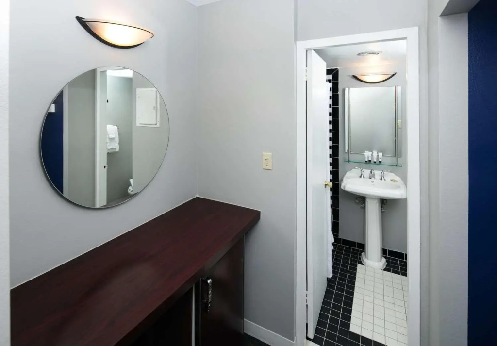 The Quincy, an Ascend Collection Hotel