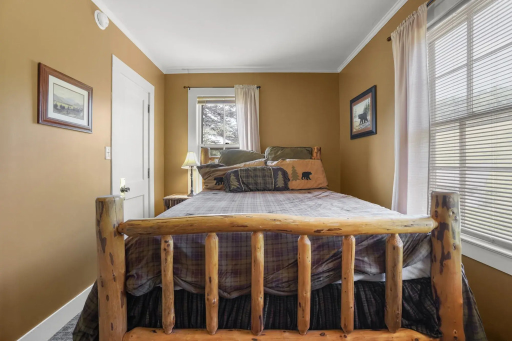 Inn at Whitneys Farm