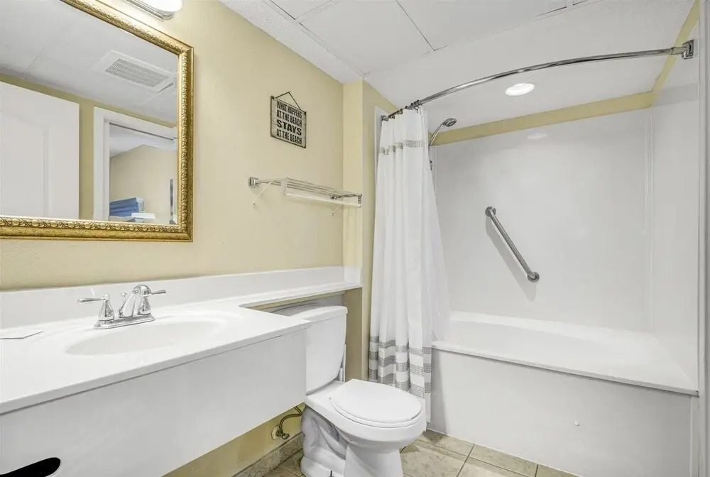 Carolinian Resort 335