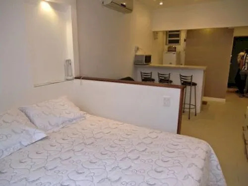Studio Apartment in Leblon Near the Beach