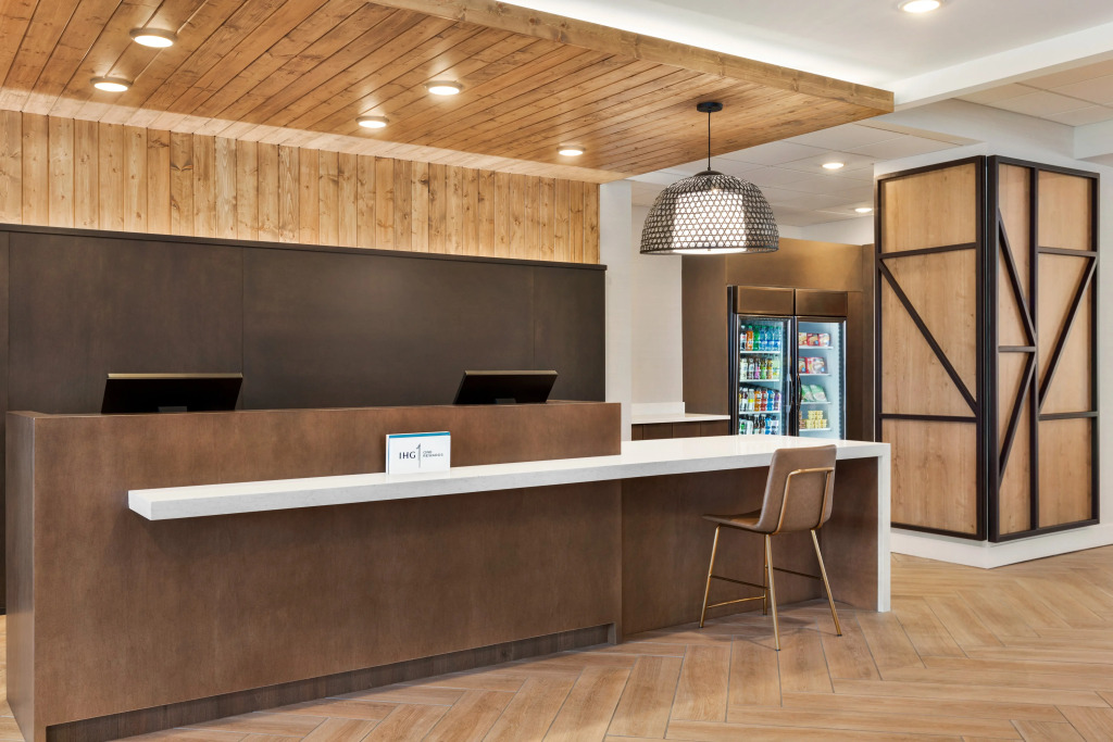 Staybridge Suites Detroit Woodhaven