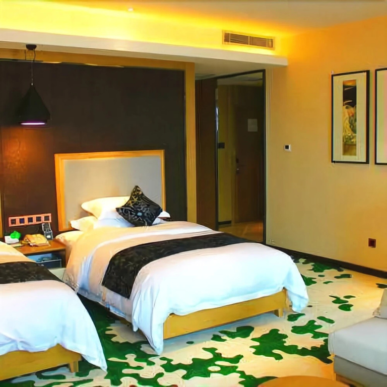 Hailong Hotel (Pangdonglai Life Plaza)