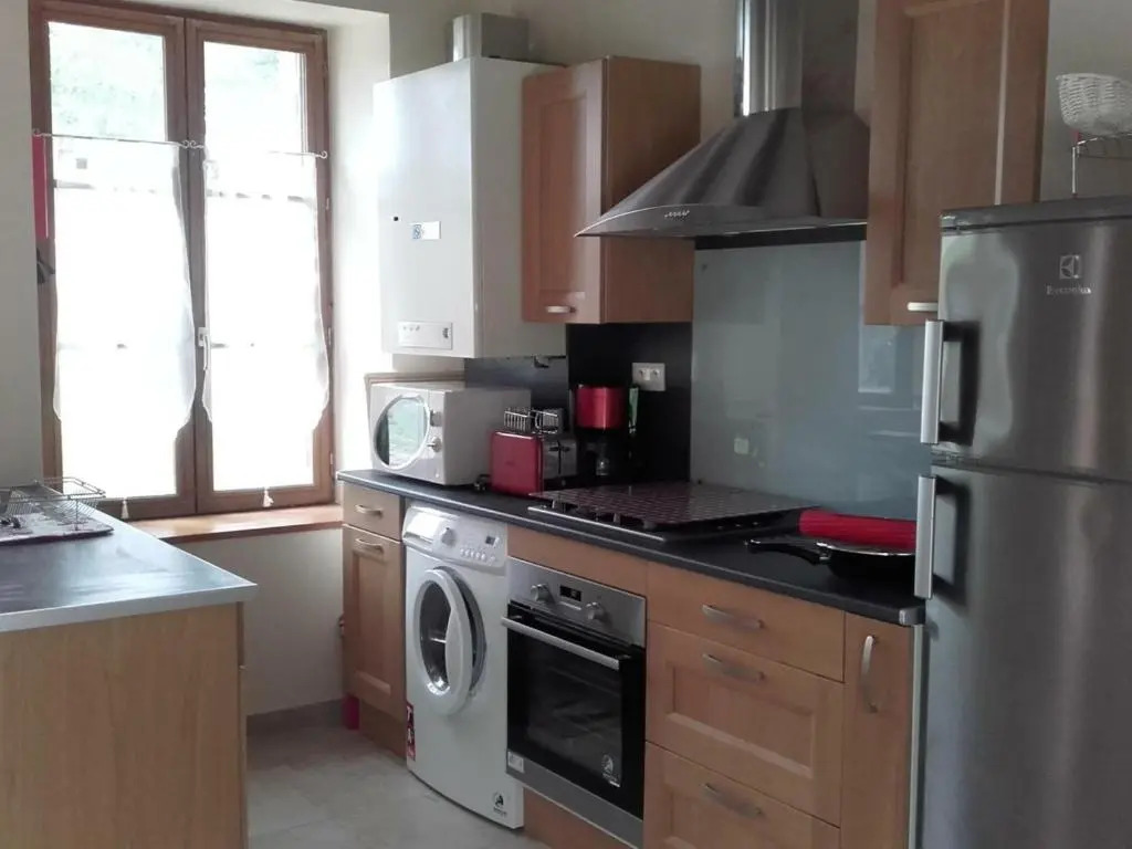 Gîte Sambin, 4 pièces, 6 personnes - FR-1-491-56
