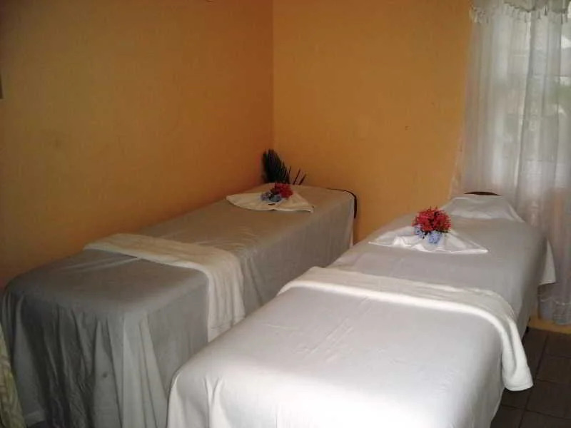Negril Footeprints Hotel