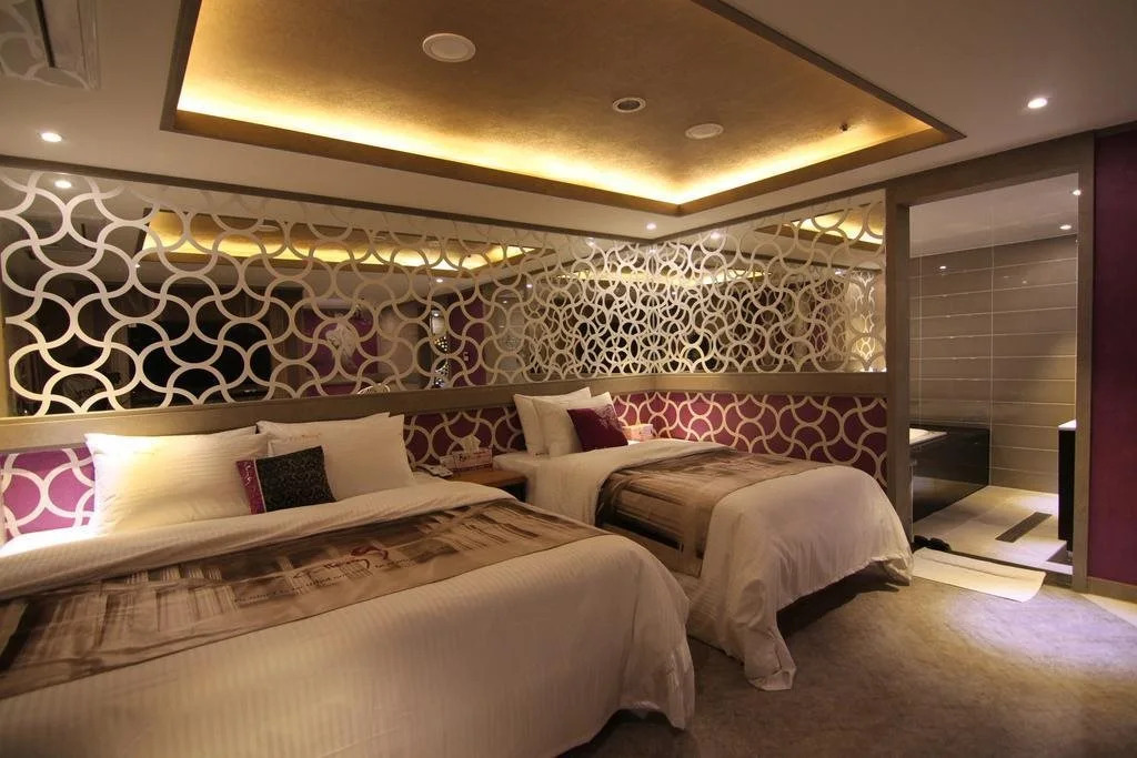 Gallery 9 Motel