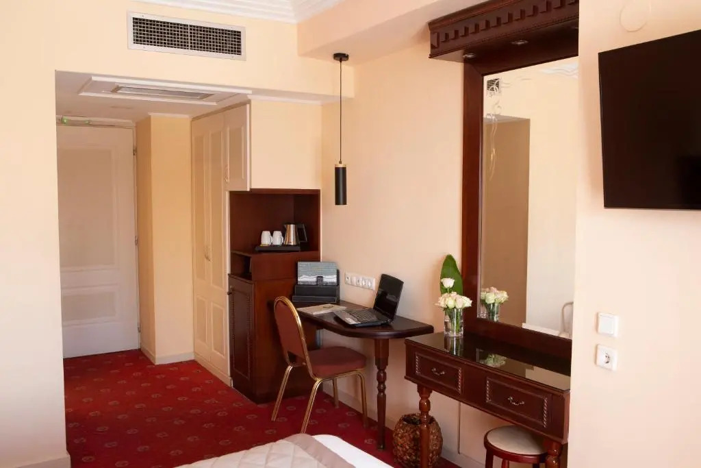 Hotel Pella