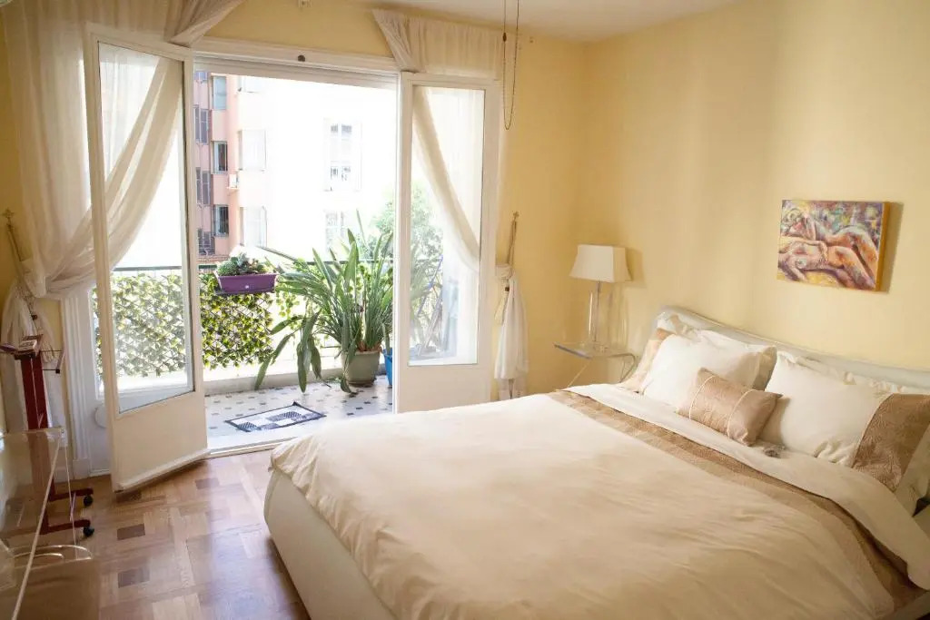 Chill Out Apartment, 2 mins from beach