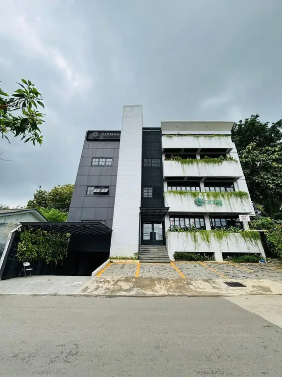 Saptama Living