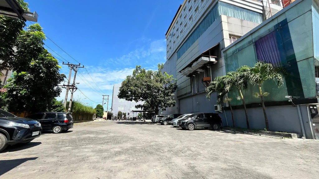 Grand Antares Hotel