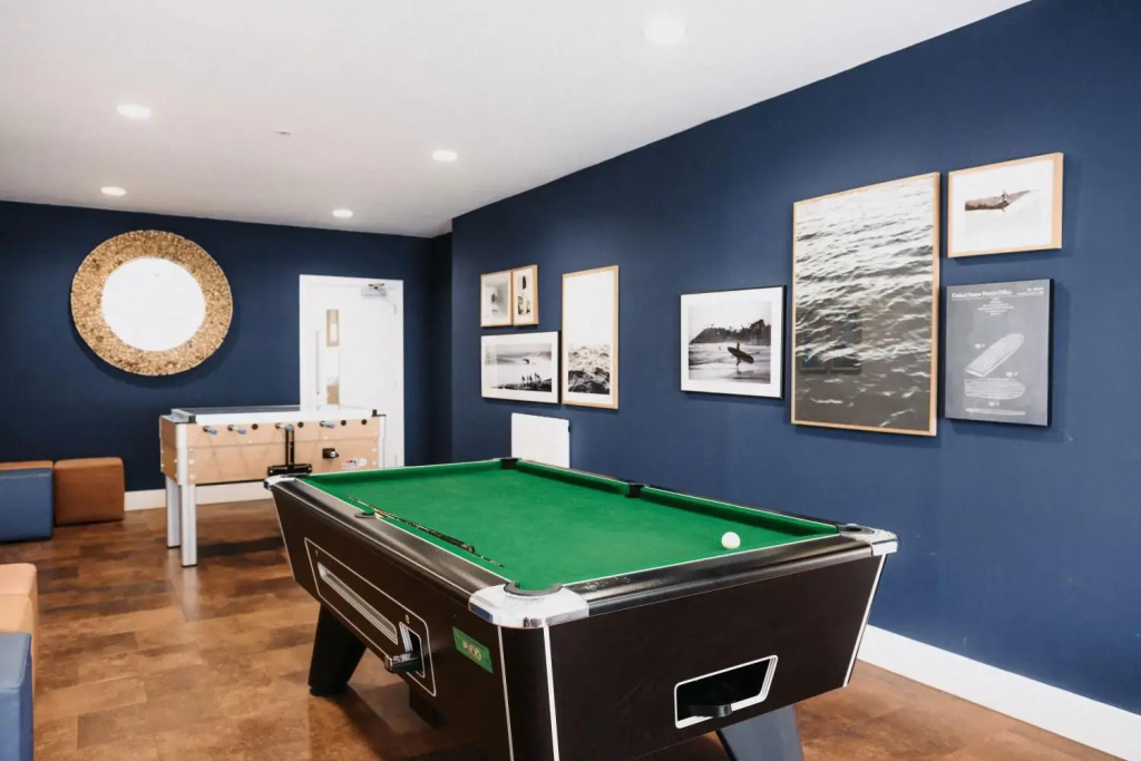 6 Middlecombe - Luxury Apartment at Byron Woolacombe, only 4 minute walk to Woolacombe Beach!