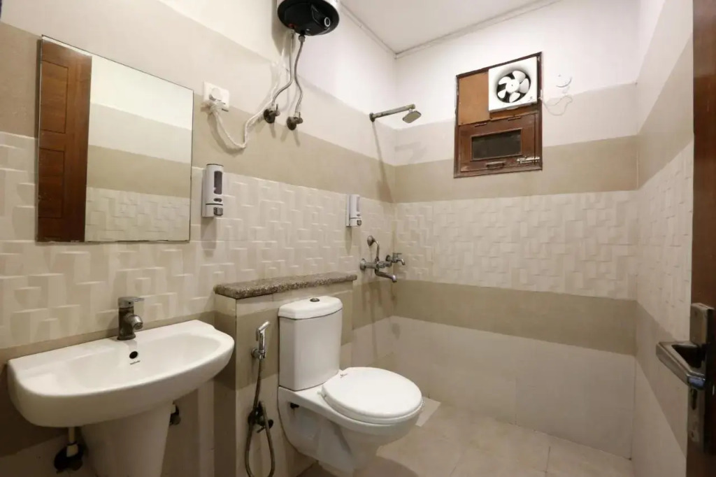Glinzer Noida