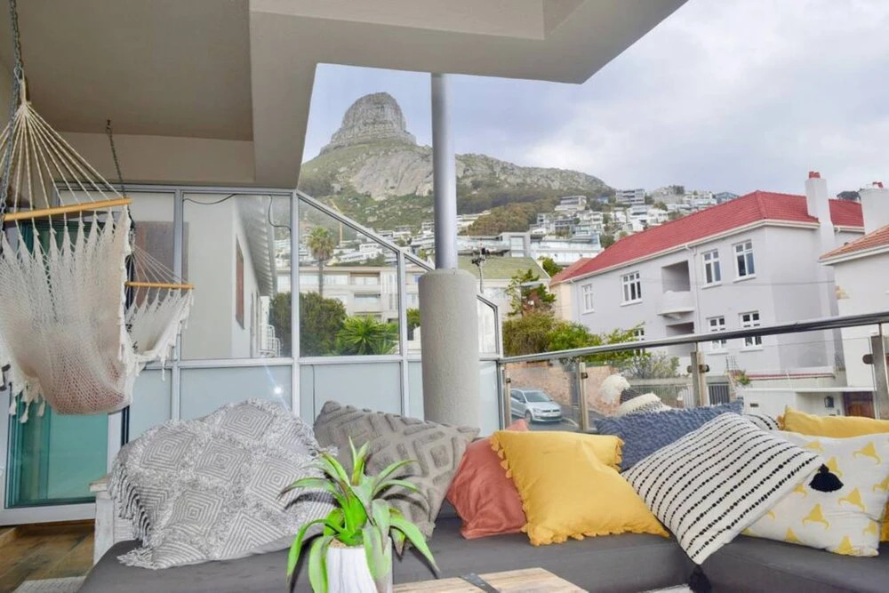 3 Bedroom House in Bantry Bay