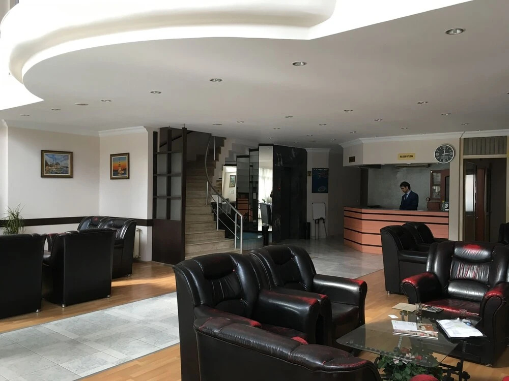 Kosar Hotel