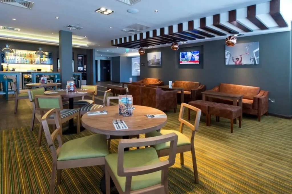 Premier Inn Bridgwater Gateway (m5, J24)