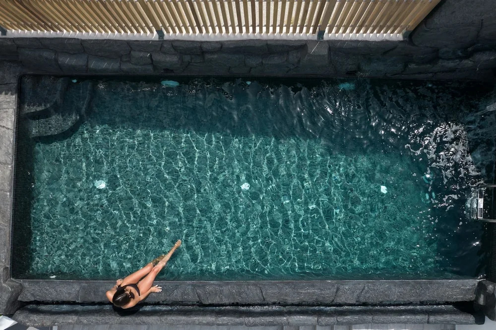 Occhio Luxury Villas Santorini with private pool
