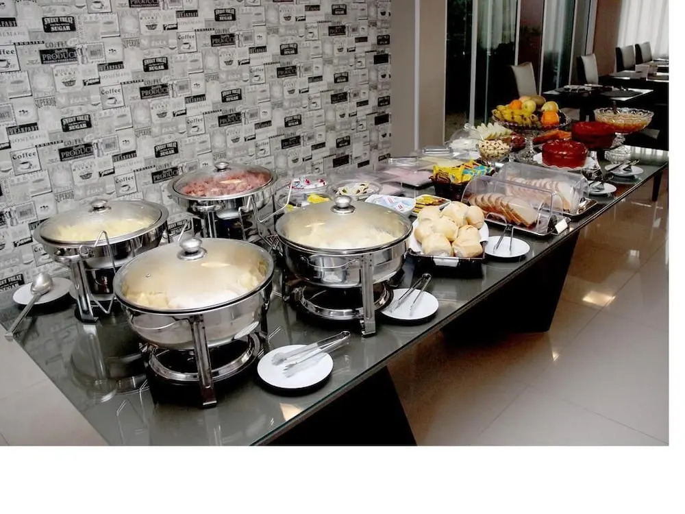 Padom Business Hotel